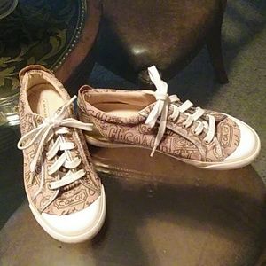 Vintage Signature Coach Sneakers